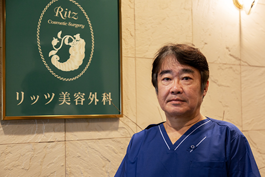 志賀 由章